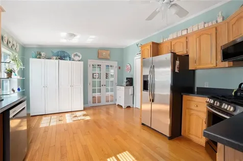9 Mockingbird Lane Tiverton RI 02878