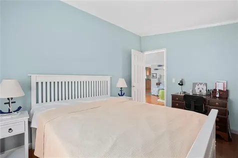 9 Mockingbird Lane Tiverton RI 02878