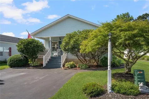 9 Mockingbird Lane Tiverton RI 02878