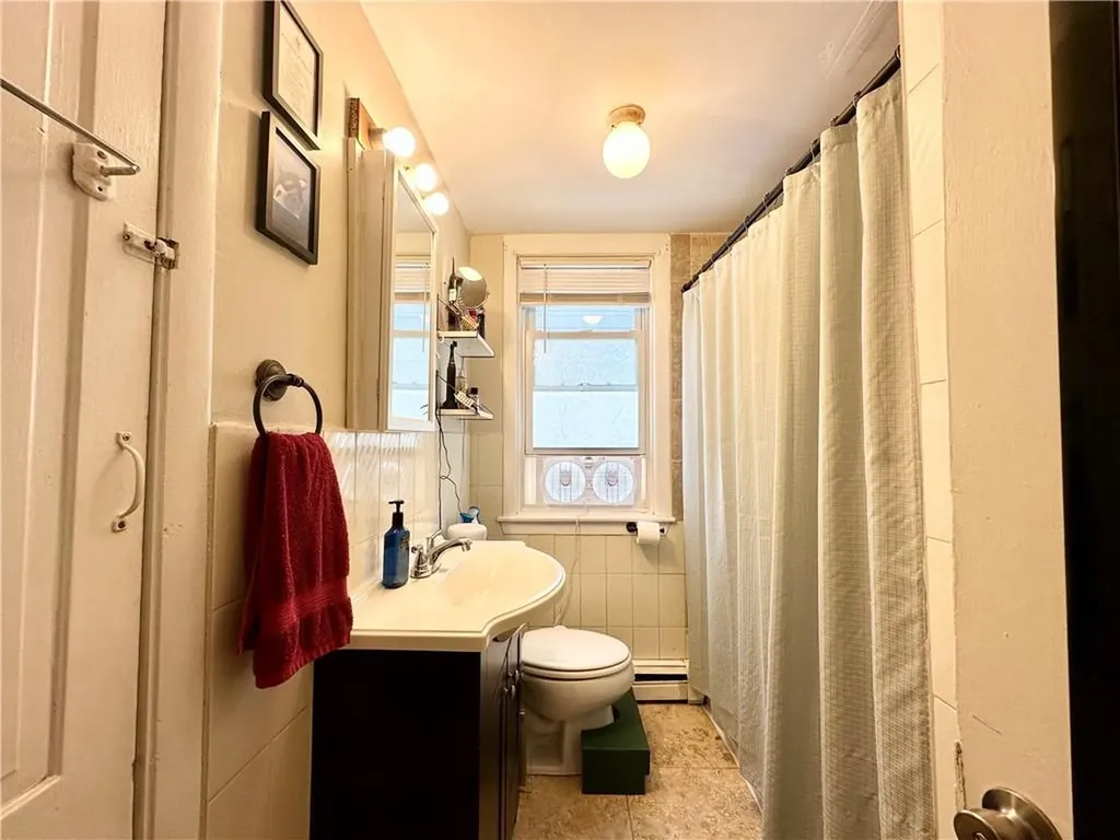 55 57 Methyl Street Providence RI 02906