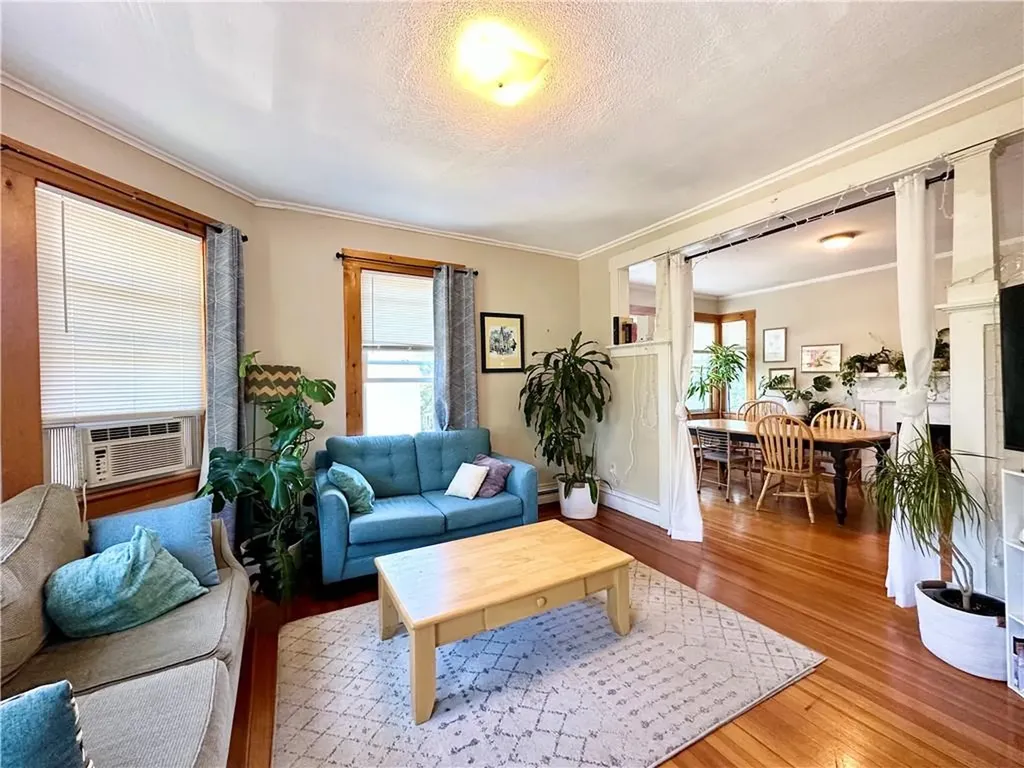 55 57 Methyl Street Providence RI 02906