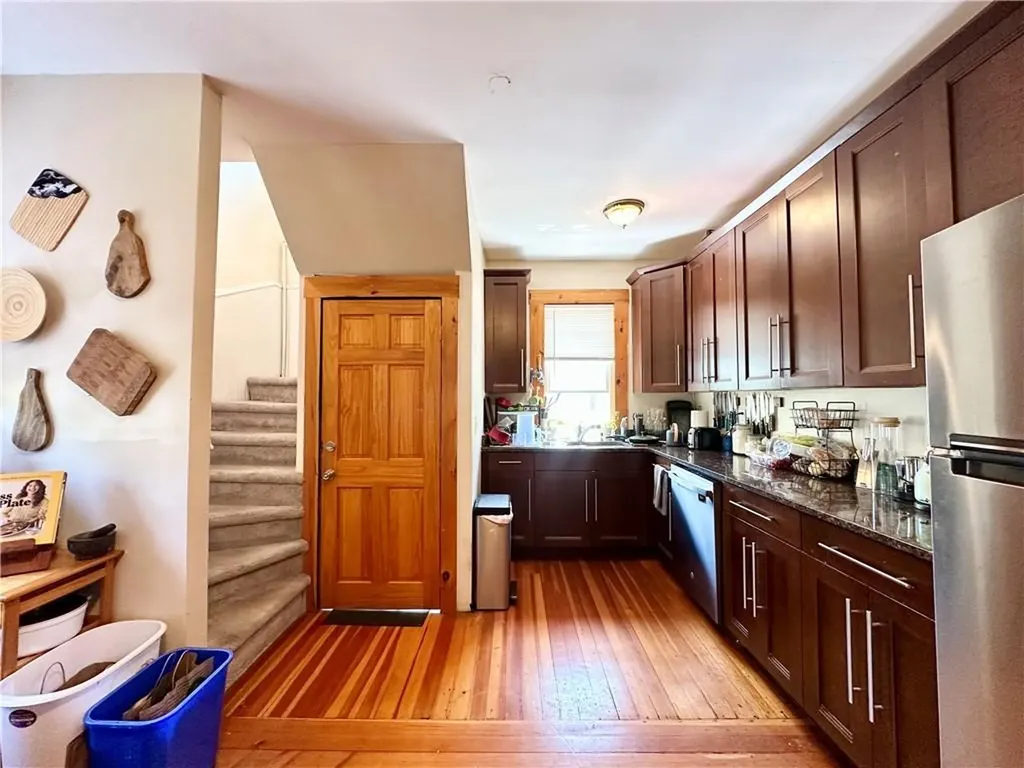 55 57 Methyl Street Providence RI 02906