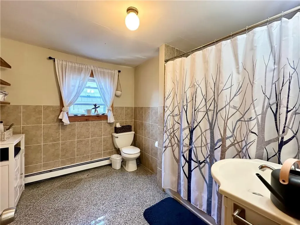 55 57 Methyl Street Providence RI 02906
