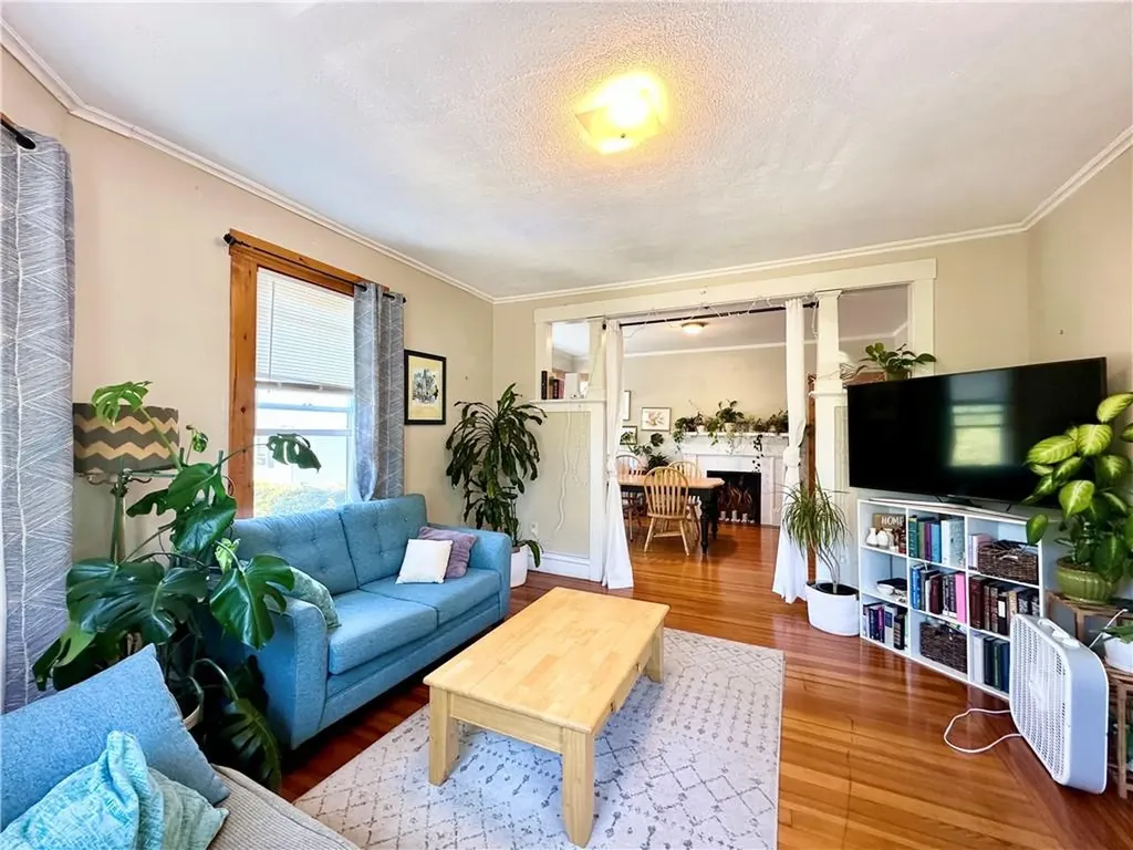 55 57 Methyl Street Providence RI 02906