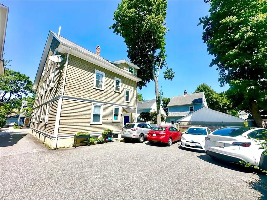 55 57 Methyl Street Providence RI 02906