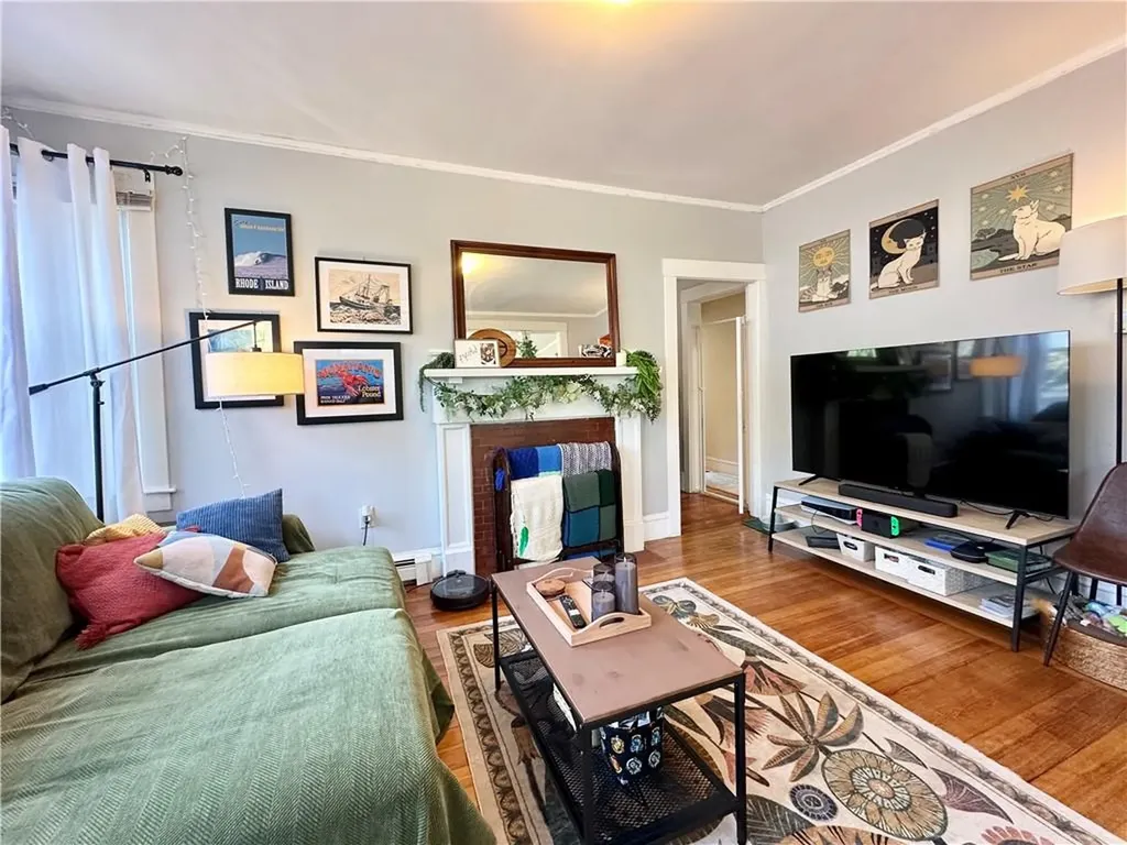 55 57 Methyl Street Providence RI 02906