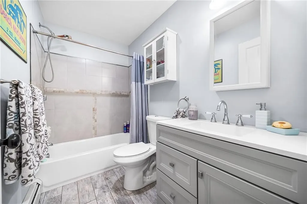 51 Paine Road Foster RI 02825