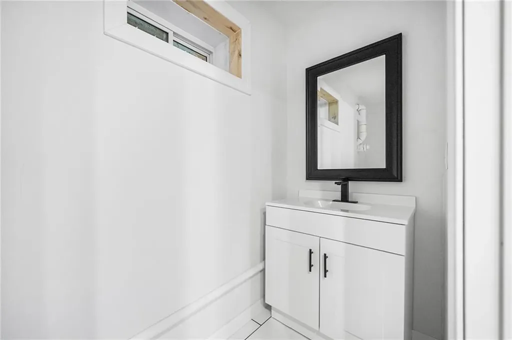 51 Paine Road Foster RI 02825