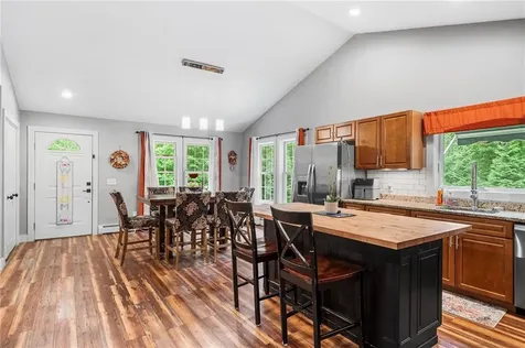 51 Paine Road Foster RI 02825