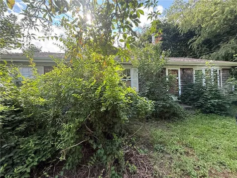 54 Narragansett Boulevard Portsmouth RI 02871