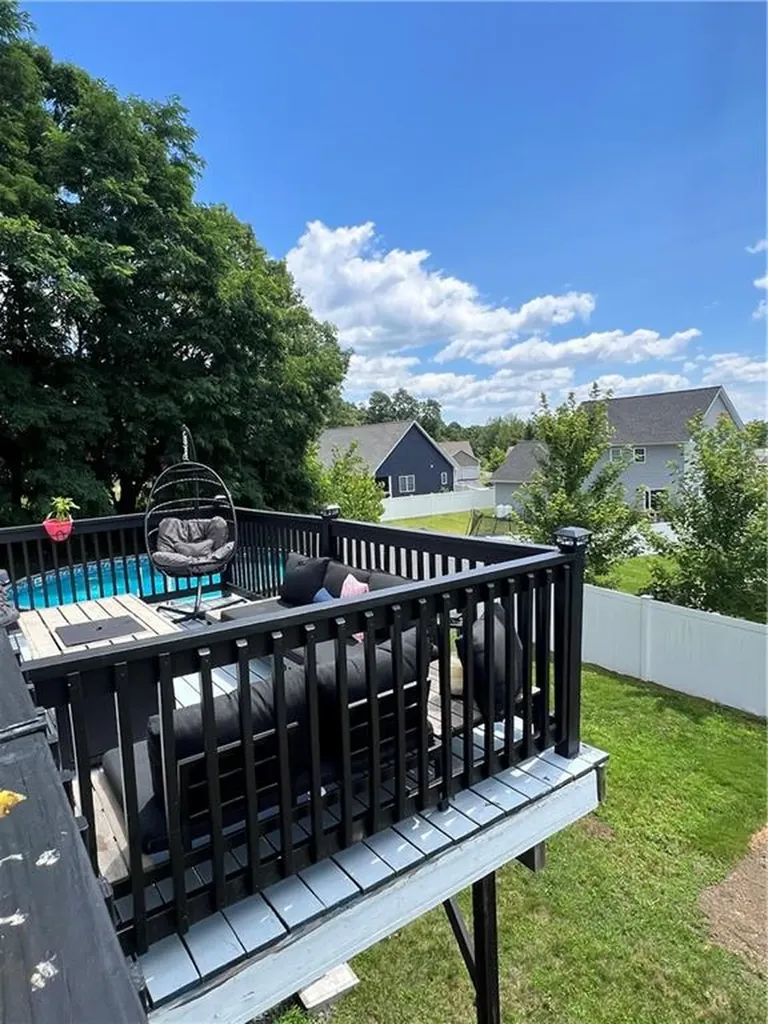 70 Fieldside Drive Woonsocket RI 02895