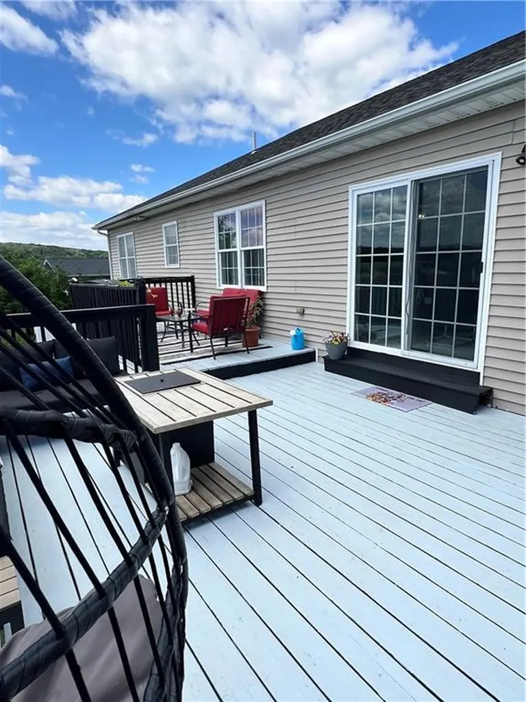 70 Fieldside Drive Woonsocket RI 02895