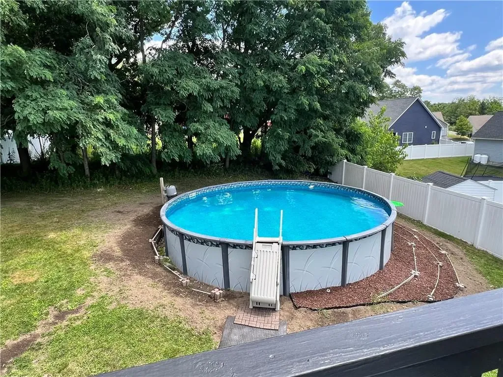 70 Fieldside Drive Woonsocket RI 02895