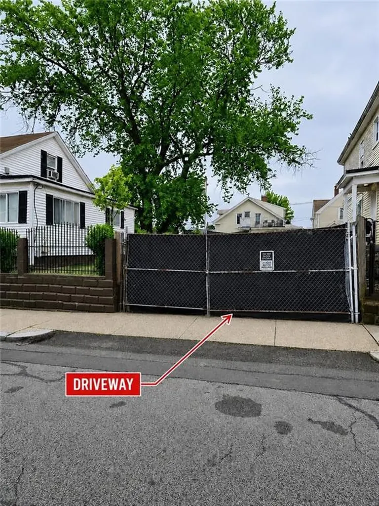 166 Gallup Street Providence RI 02908