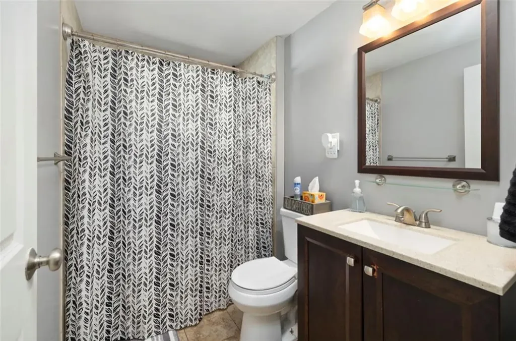 5 Halsey Road Woonsocket RI 02895