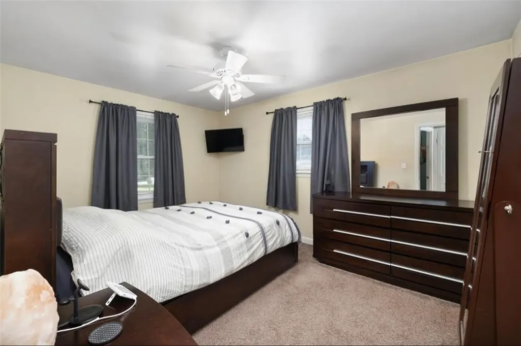 5 Halsey Road Woonsocket RI 02895