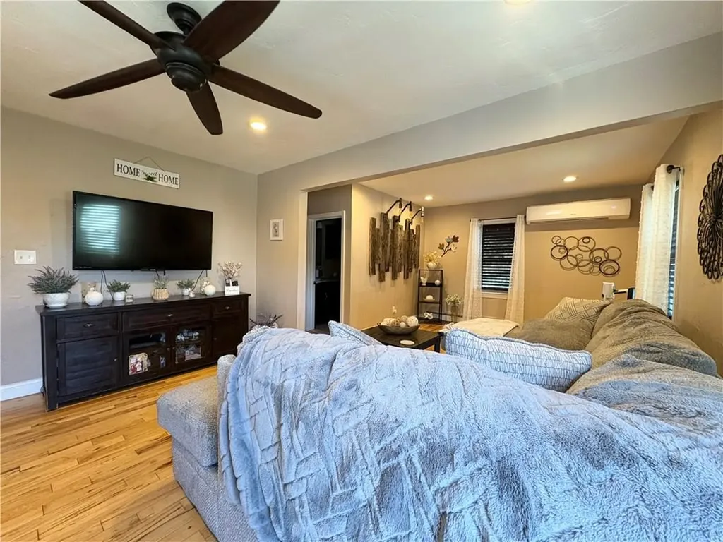 92 Irons Avenue Johnston RI 02919