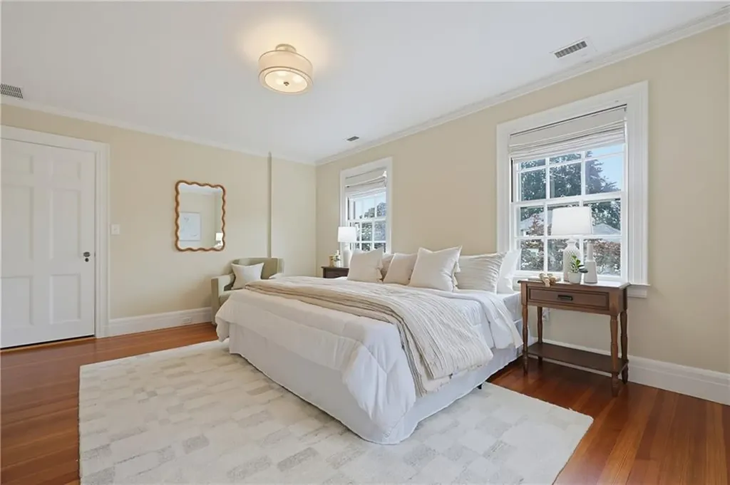 387 Wayland Avenue Providence RI 02906