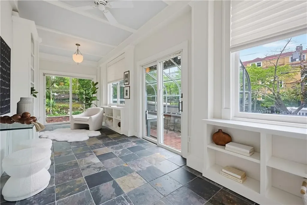 387 Wayland Avenue Providence RI 02906