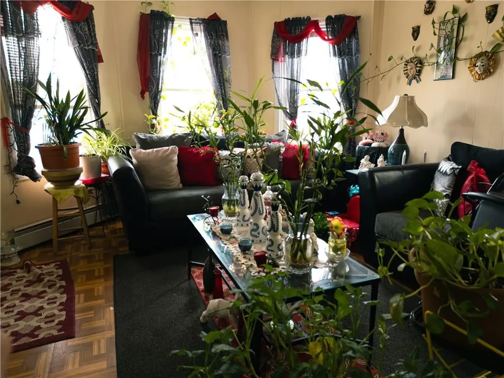 42 Calder Street Providence RI 02907