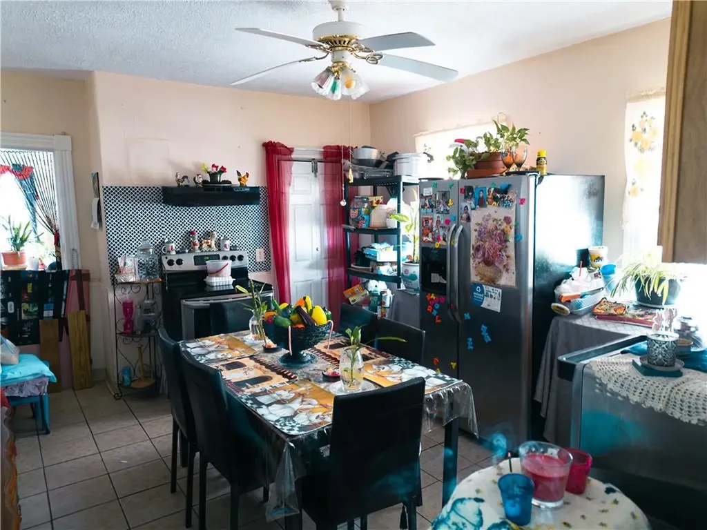 42 Calder Street Providence RI 02907