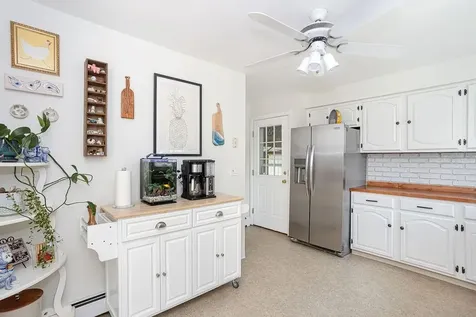 49 Evergreen Drive Portsmouth RI 02871