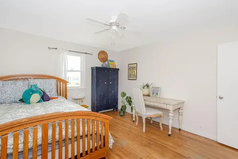 49 Evergreen Drive Portsmouth RI 02871