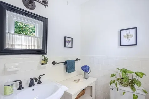 49 Evergreen Drive Portsmouth RI 02871