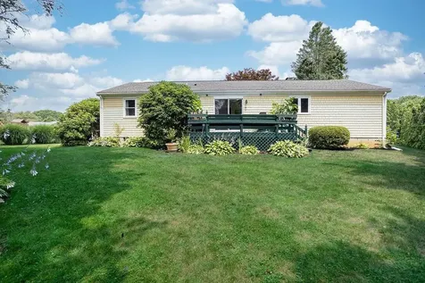 49 Evergreen Drive Portsmouth RI 02871
