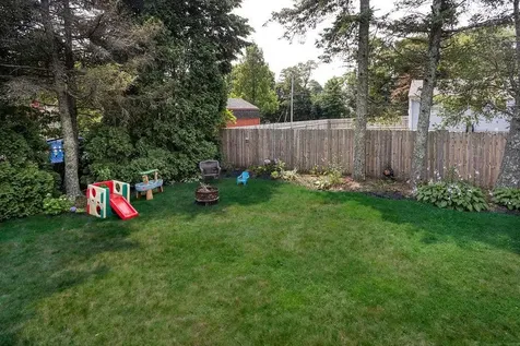 49 Evergreen Drive Portsmouth RI 02871