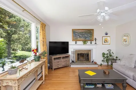 49 Evergreen Drive Portsmouth RI 02871