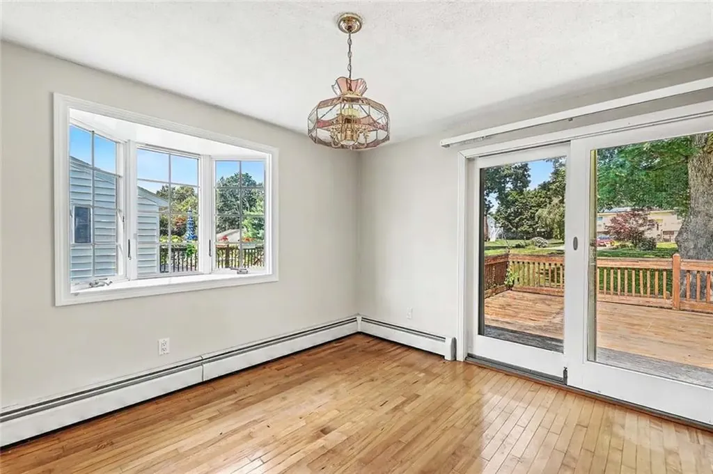 5 Tiffany Drive Cumberland RI 02864
