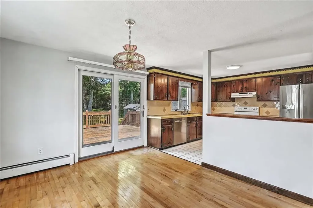 5 Tiffany Drive Cumberland RI 02864