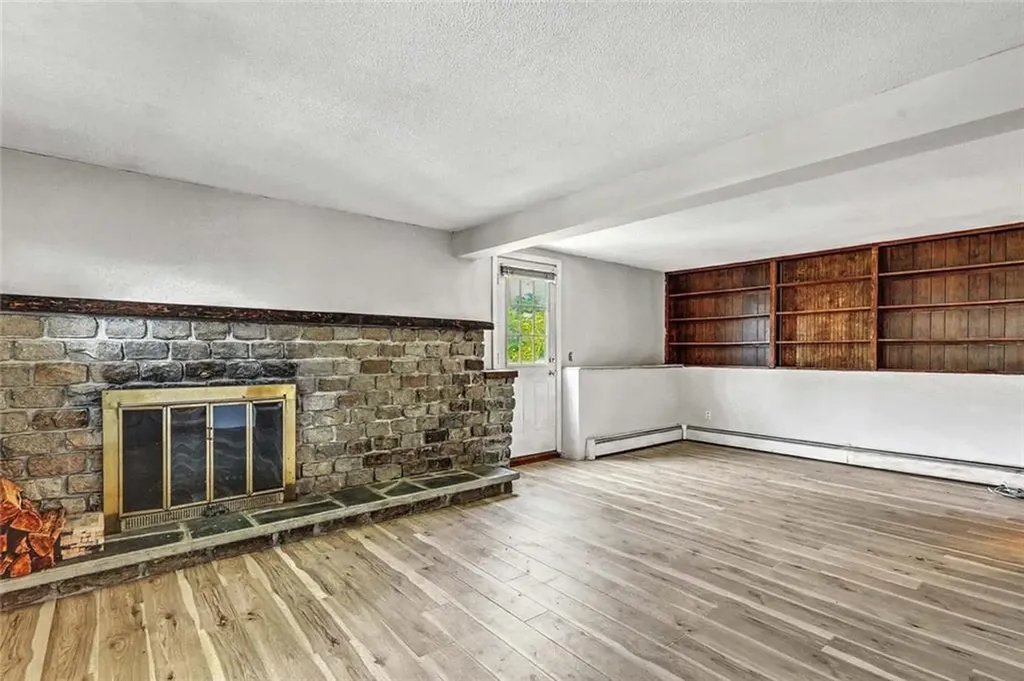 5 Tiffany Drive Cumberland RI 02864