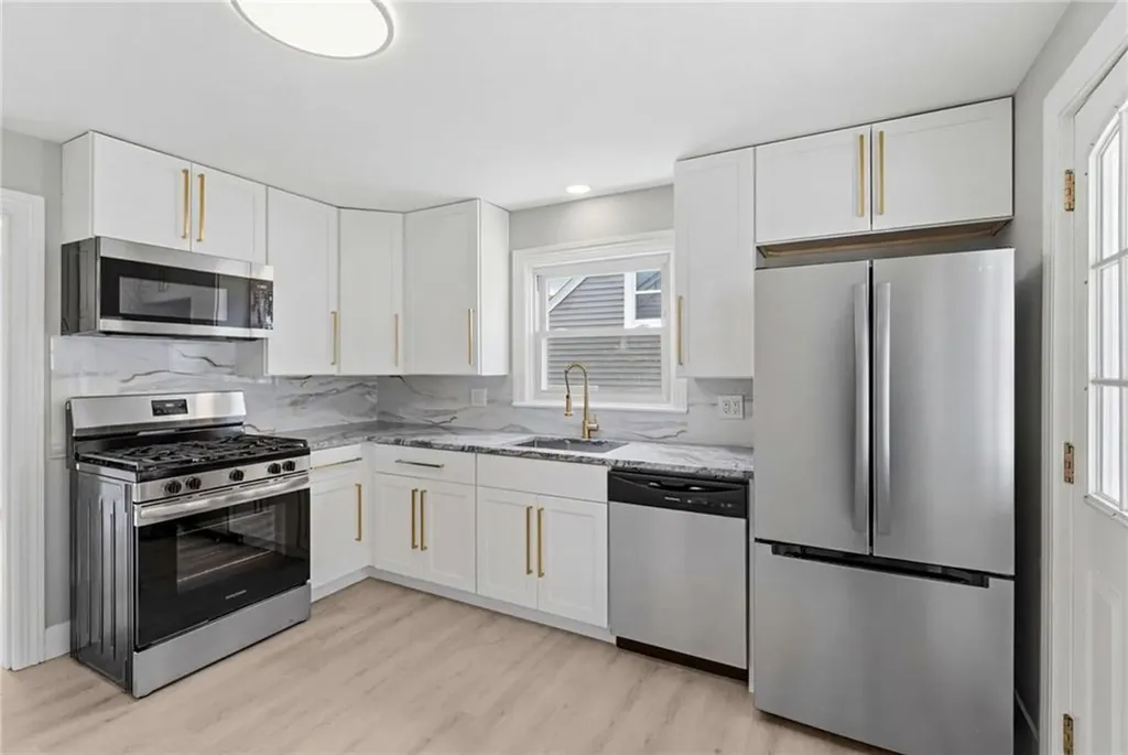 27 Norman Street Cumberland RI 02864
