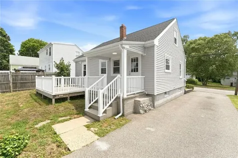 27 Norman Street Cumberland RI 02864