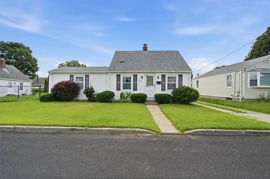 94 Westcott Avenue Cranston RI 02910