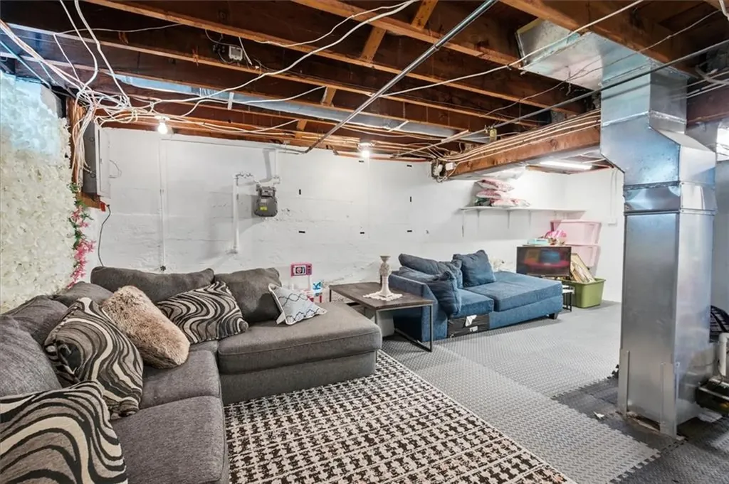 94 Westcott Avenue Cranston RI 02910