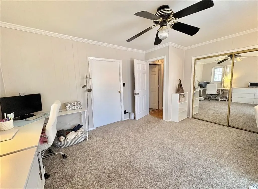 262 Pequot Avenue Warwick RI 02889