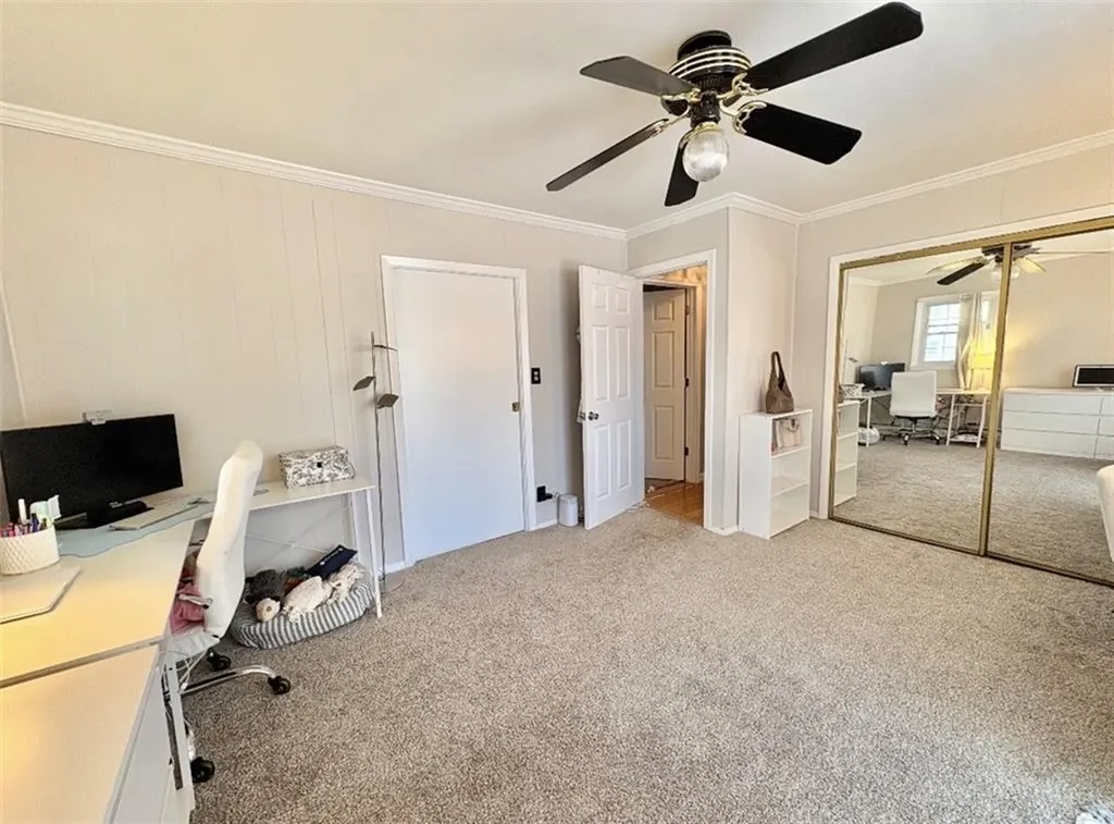 262 Pequot Avenue Warwick RI 02889
