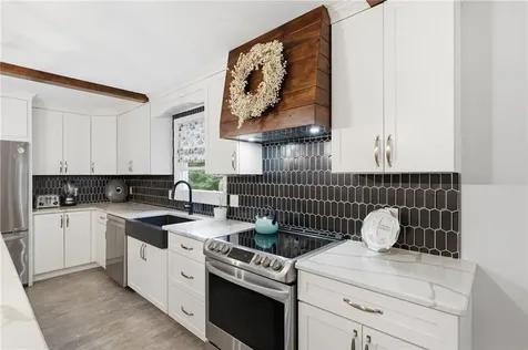 880 Wood Street Swansea MA 02777