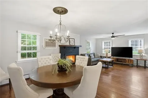 880 Wood Street Swansea MA 02777