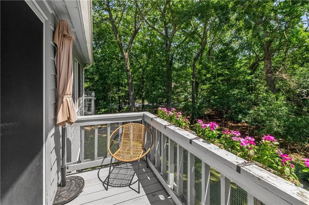 40 Eagle Run Warwick RI 02818
