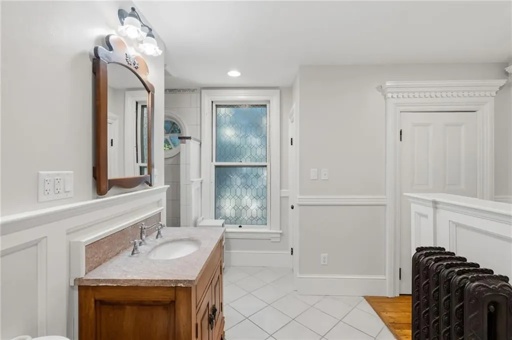 473 South Main Street Woonsocket RI 02895