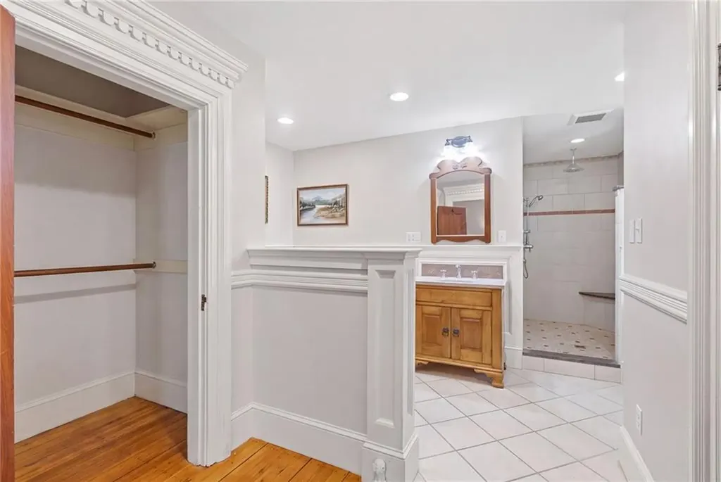 473 South Main Street Woonsocket RI 02895