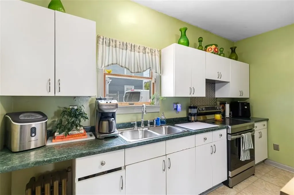 93 Whipple Avenue Cranston RI 02920