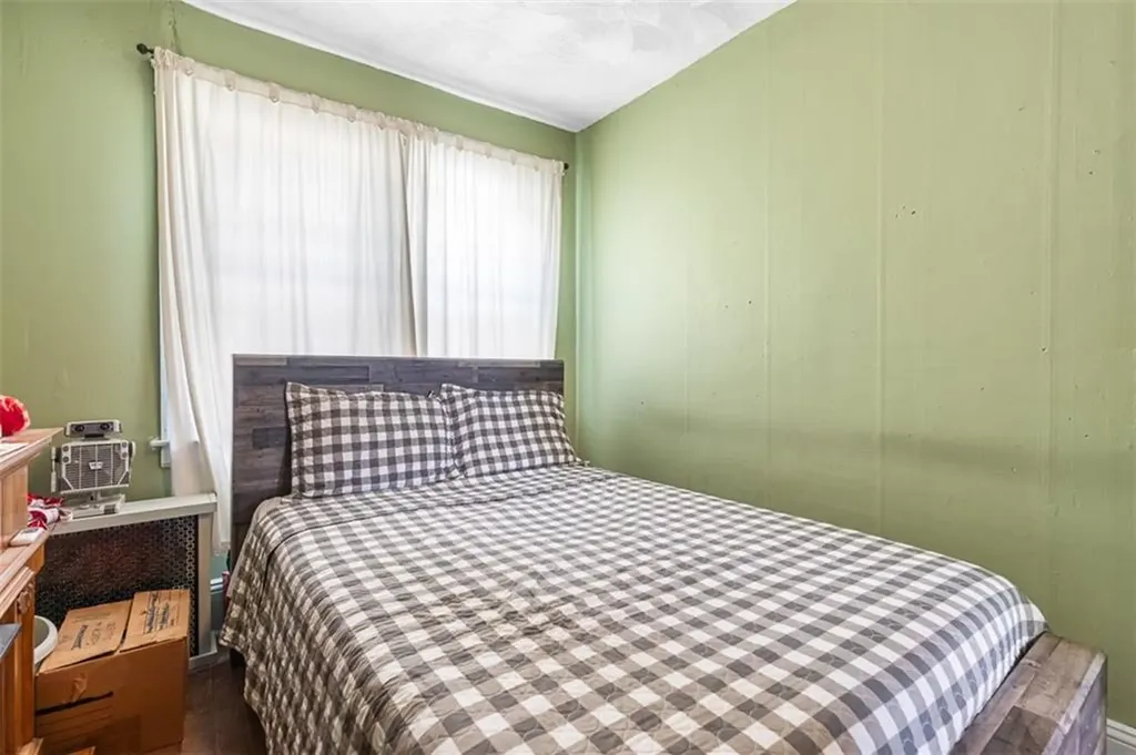 93 Whipple Avenue Cranston RI 02920