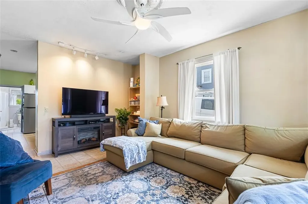 93 Whipple Avenue Cranston RI 02920