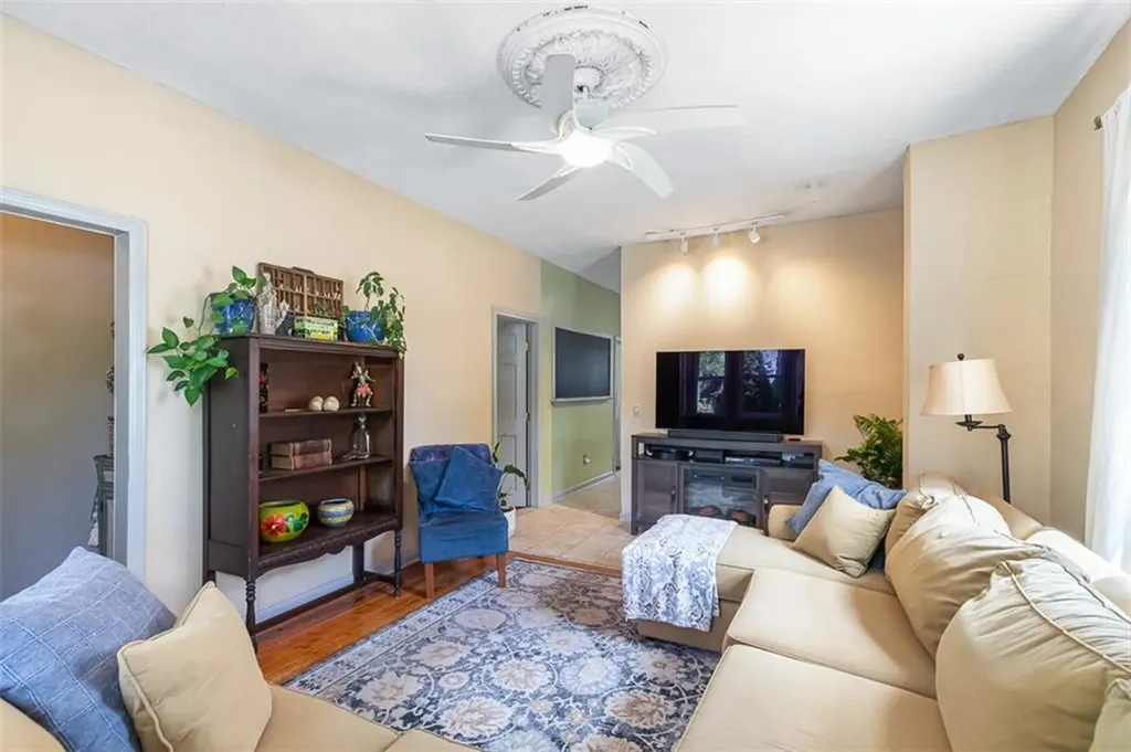 93 Whipple Avenue Cranston RI 02920