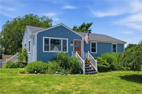 76 Redwood Road Portsmouth RI 02871